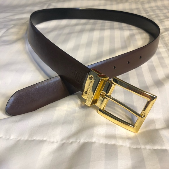 Calvin Klein Reversible Belt Size Large - Picture 2 of 6